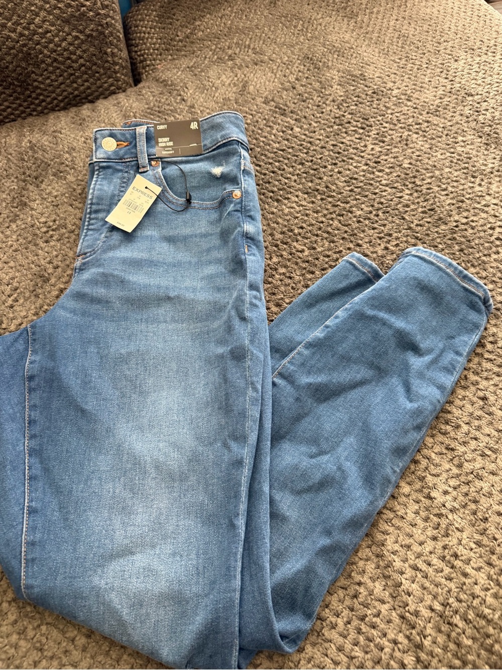 Womans Express High Rose Jeans 4R